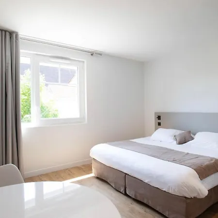 Apartmán Logis Les Cepages / Restaurant Le Raisin *