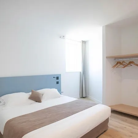 Apartment Logis Les Cepages / Restaurant Le Raisin *