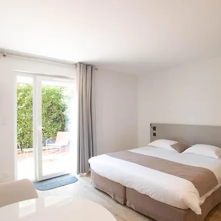 Apartmán Logis Les Cepages / Restaurant Le Raisin *